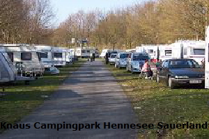 FERIENPARK FERIENDORF  Knaus Campingpark Hennesee Sauerland: