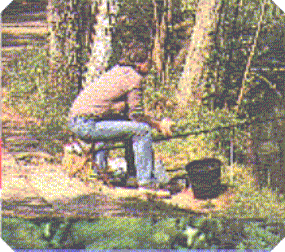   FERIENPARK FERIENDORF  Hennesee Sauerland : Angler