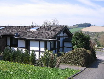 SAUERLAND FERIENPARK : Ferienhaus HENNESEE