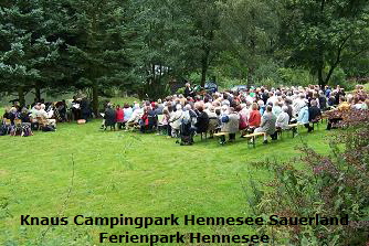 Gottesdienst Knaus Camping Sauerland Ferienhaus Hennesee  Ferienpark FEWO Ferienwohnung  